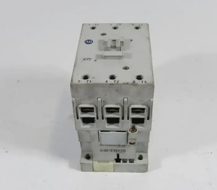 Allen-Bradley Bulletin 100-C72J00 IEC Magnetic Contactor