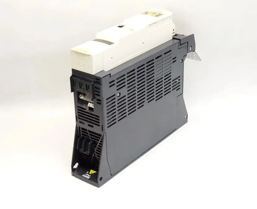B&R ACOPOSinverter P74 Servo Drive 8I74T400300.010-1