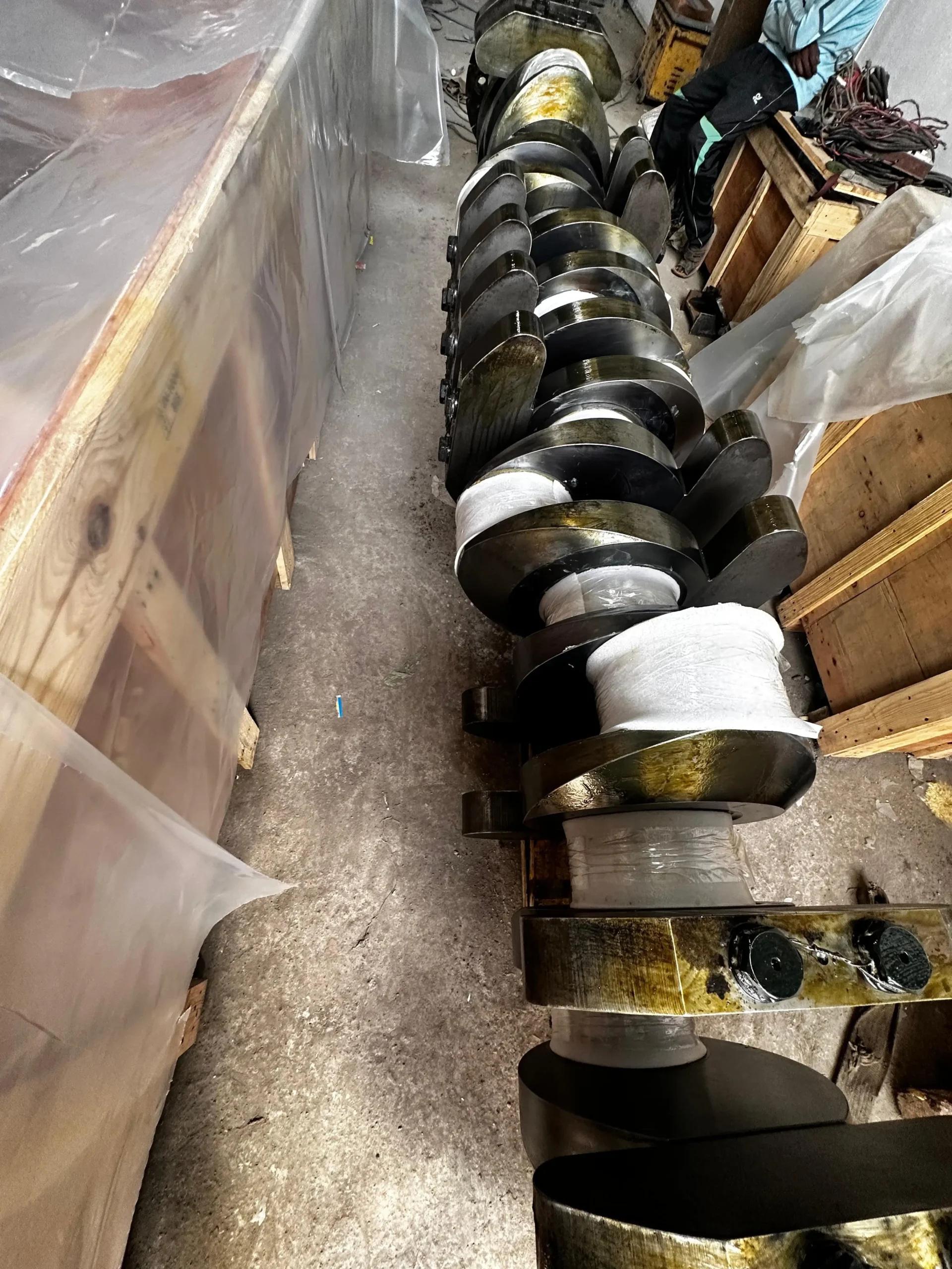 DAIHATSU DK 28 Crankshaft